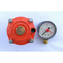 RIDUTTORE ALTA PRESSIONE 30 KG/H CON MANOMETRO NOVACOMET MOD. APZ25